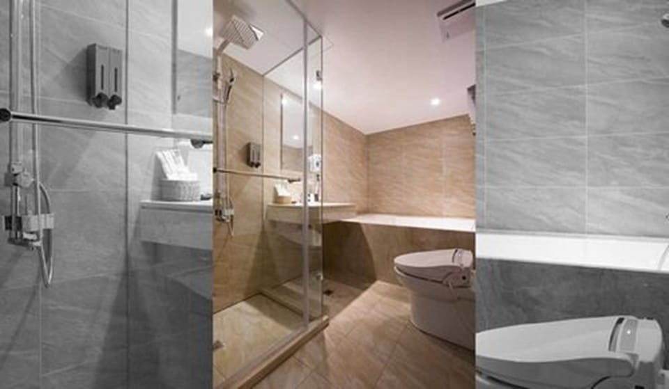 Family Triple Room | Bathroom amenities | Hair dryer, slippers, bidet, towels