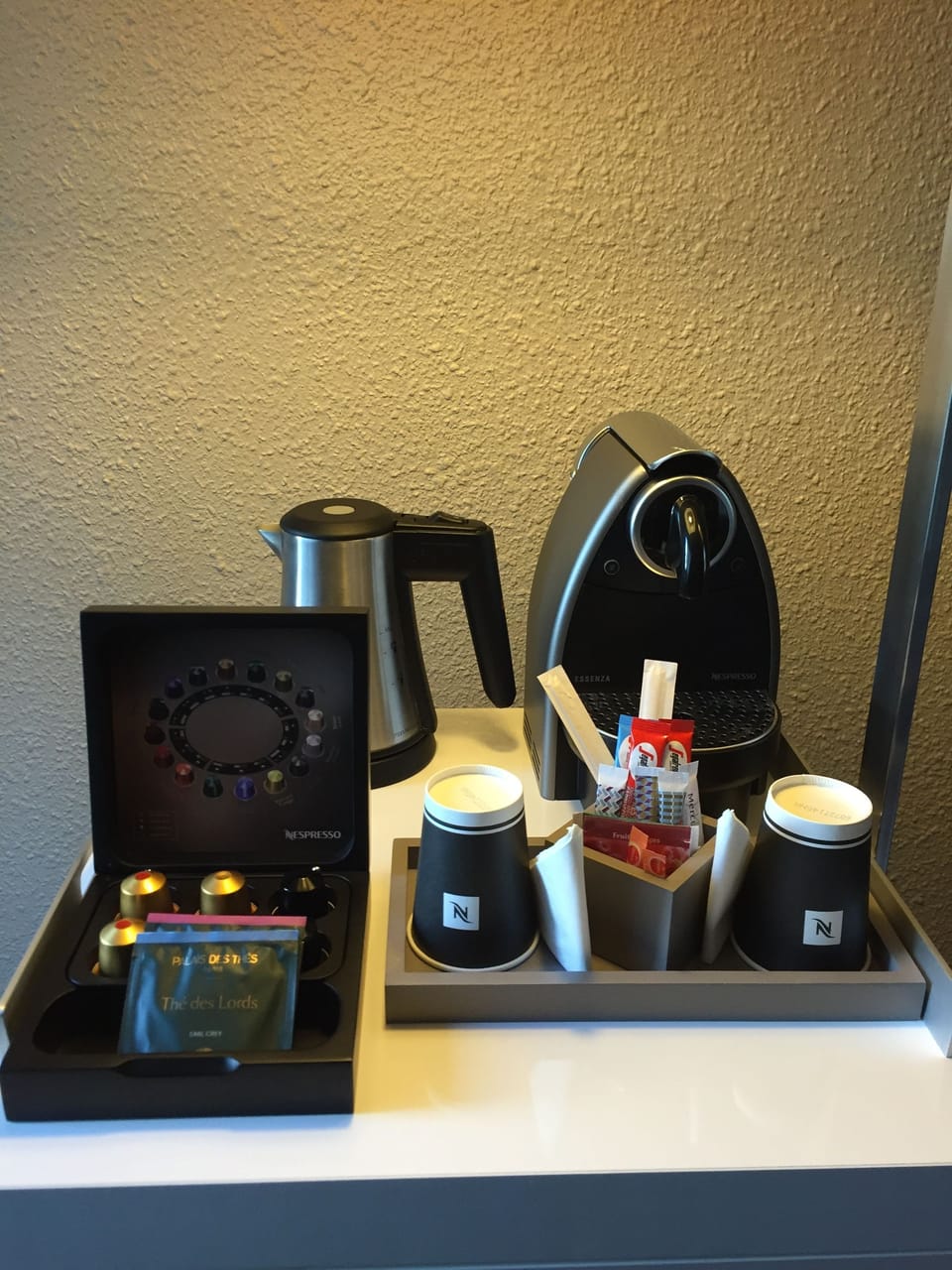 Privilege, Room, 1 Double Bed | Minibar, in-room safe, desk, blackout drapes