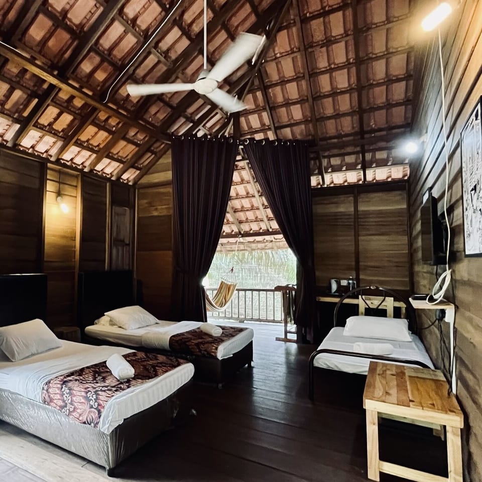 Deluxe Room | Bed sheets