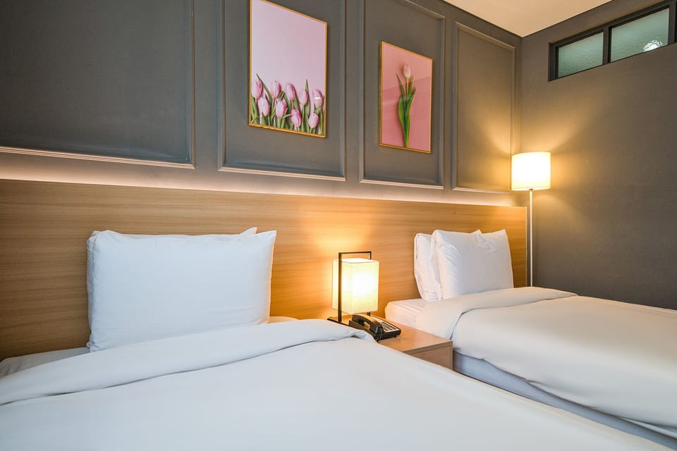 Standard Twin Room, Women only | Premium bedding, free minibar items, desk, blackout drapes