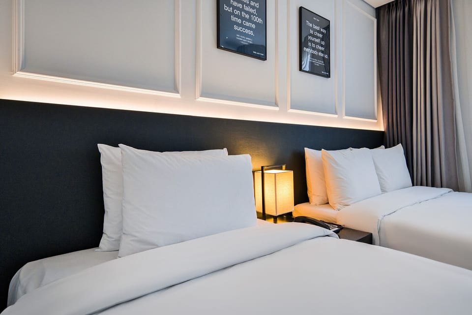 Family Twin Room (for 3paxs) | Premium bedding, free minibar items, desk, blackout drapes
