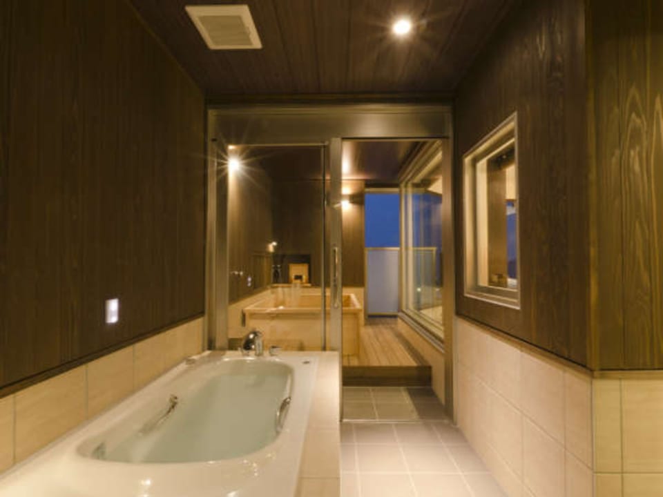 Non-Smoking - Deluxe Room with Tatami Area and Open-Air Bath | Bathroom | Separate tub and shower, deep soaking tub, rainfall showerhead