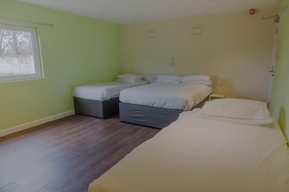 Desk, iron/ironing board, free cribs/infant beds, free WiFi