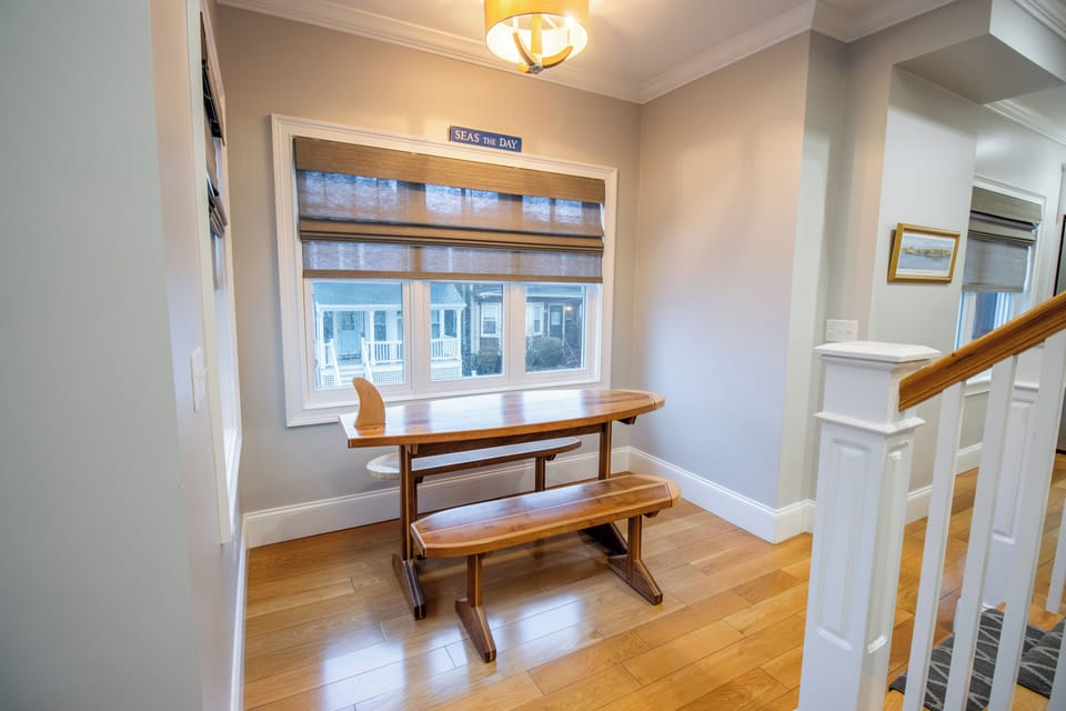 Luxury House, 3 Bedrooms, Balcony | In-room dining