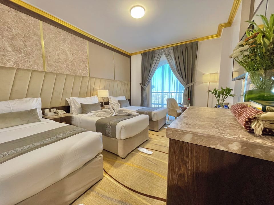 Standard Triple Room | WiFi (free), bed sheets