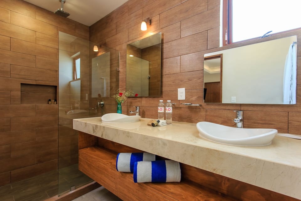 Aquastar Hotel & Apartments Hotel in State of Quintana Roo