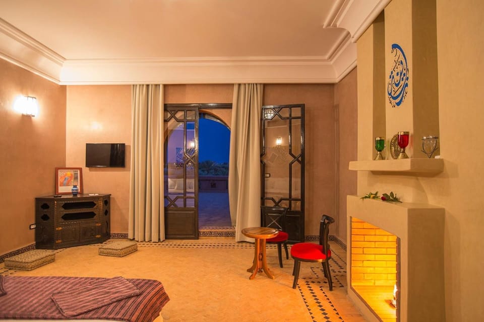 Premium bedding, free minibar items, in-room safe