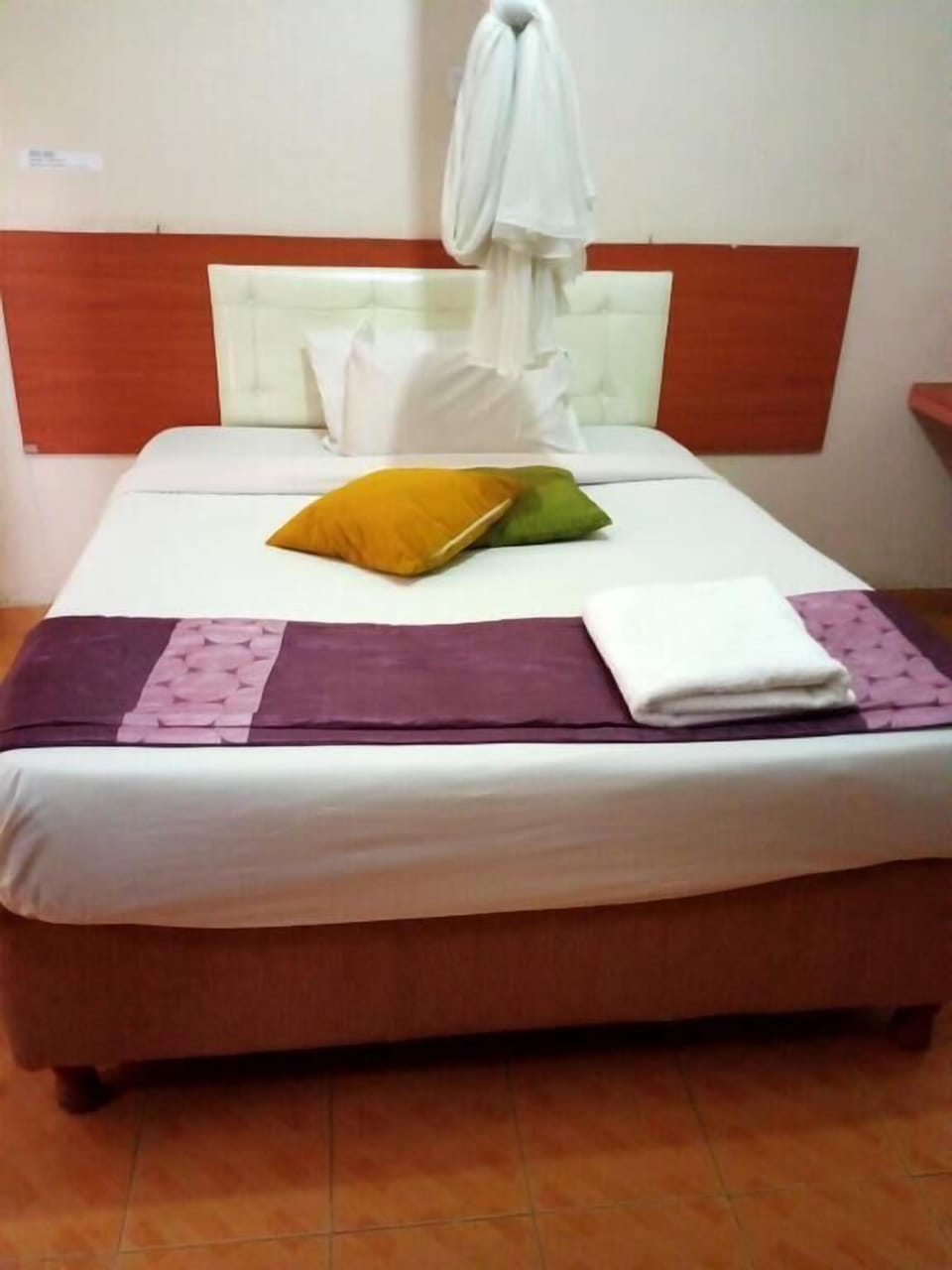 Deluxe Double Room, 1 Double Bed, Vineyard View | Premium bedding, individually furnished, desk, laptop workspace
