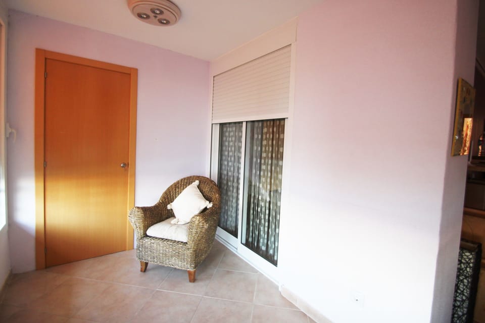 Apartment, 2 Bedrooms, Sea View | Living room | Flat-screen TV