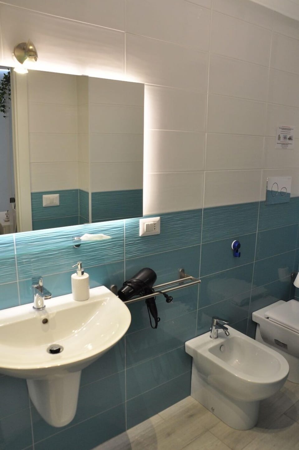 Double or Twin Room, Annex Building | Bathroom | Shower, free toiletries, hair dryer, bidet