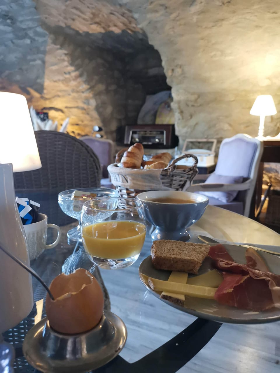 Daily continental breakfast for a fee