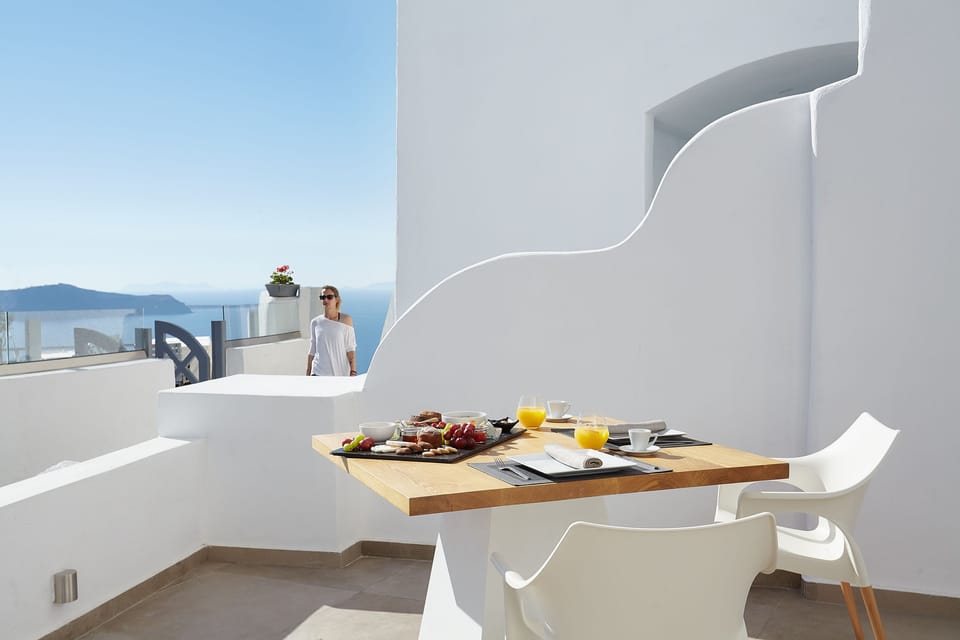 Callia Caves Santorini Hotel in Thera