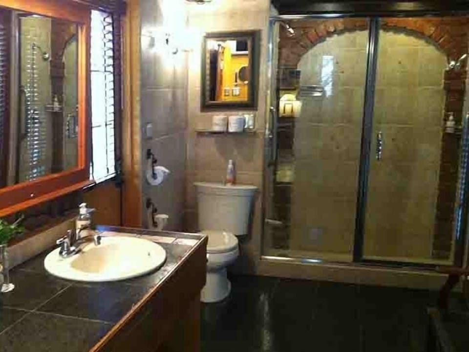 Individually decorated, individually furnished, rollaway beds, free WiFi