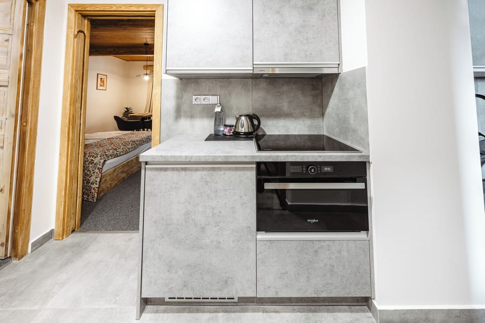 Premium Family Suite (5 Guests) | Iron/ironing board, free WiFi, bed sheets