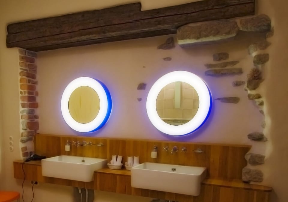 Junior Suite | Bathroom sink