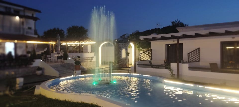Skiathos Holiday Resort Bed and Breakfast in Skiathos