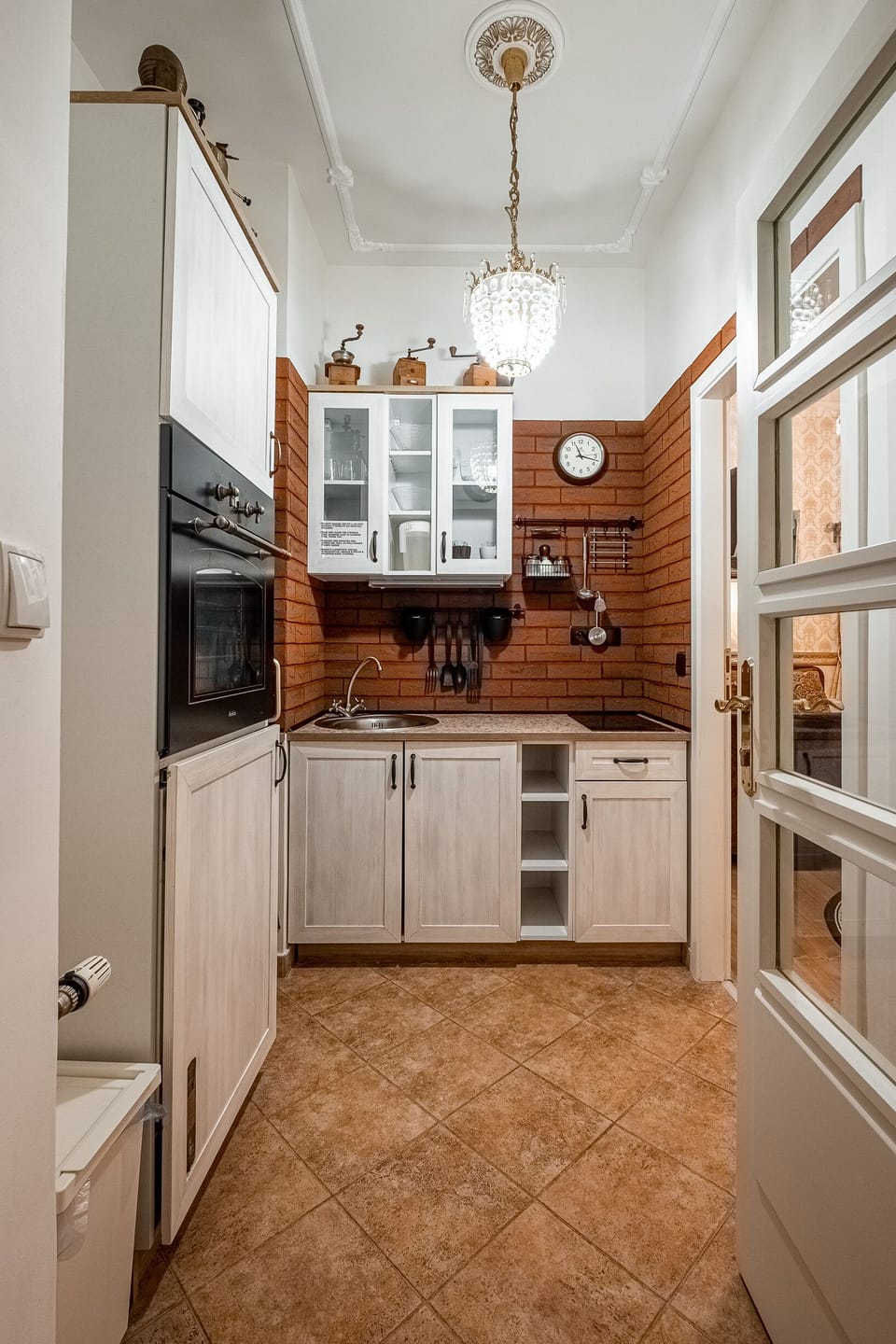Gallery Suite, Multiple Beds, Kitchenette, Ground Floor | Private kitchen | Espresso maker, coffee/tea maker, fridge, microwave