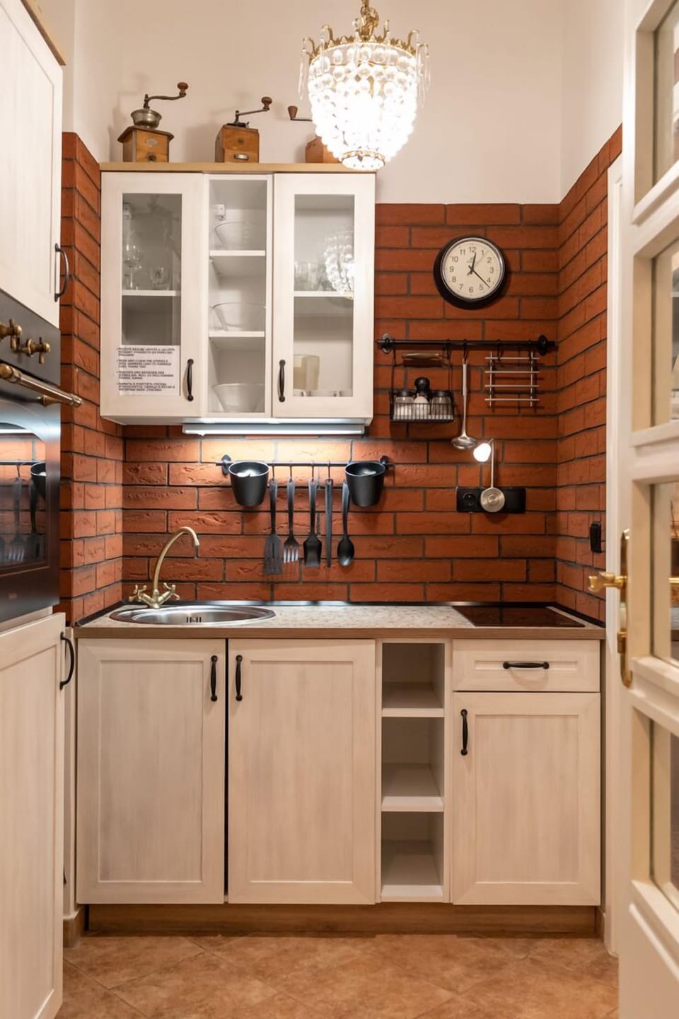 Gallery Suite, Multiple Beds, Kitchenette, Ground Floor | Private kitchen | Espresso maker, coffee/tea maker, fridge, microwave