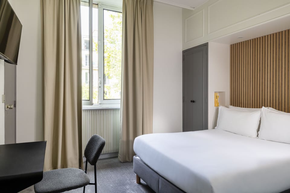 Standard Double Room | Individually decorated, individually furnished, desk, soundproofing