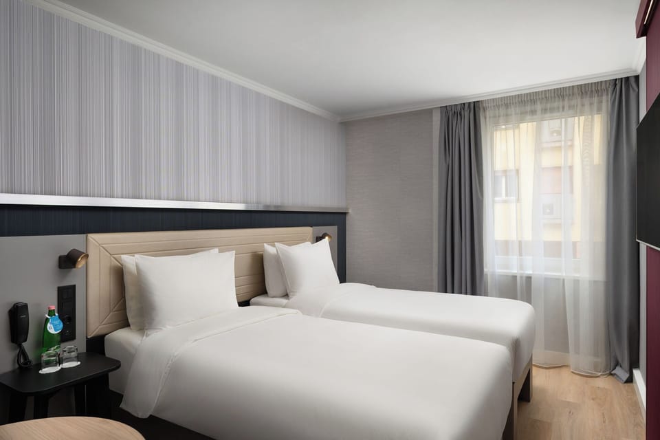 Superior Twin Room, 2 Twin Beds | In-room safe, blackout drapes, soundproofing, free WiFi