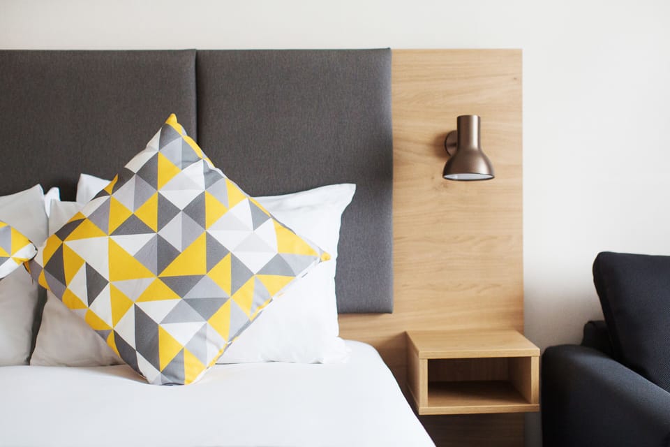 Hypo-allergenic bedding available, in-room safe, desk, laptop workspace