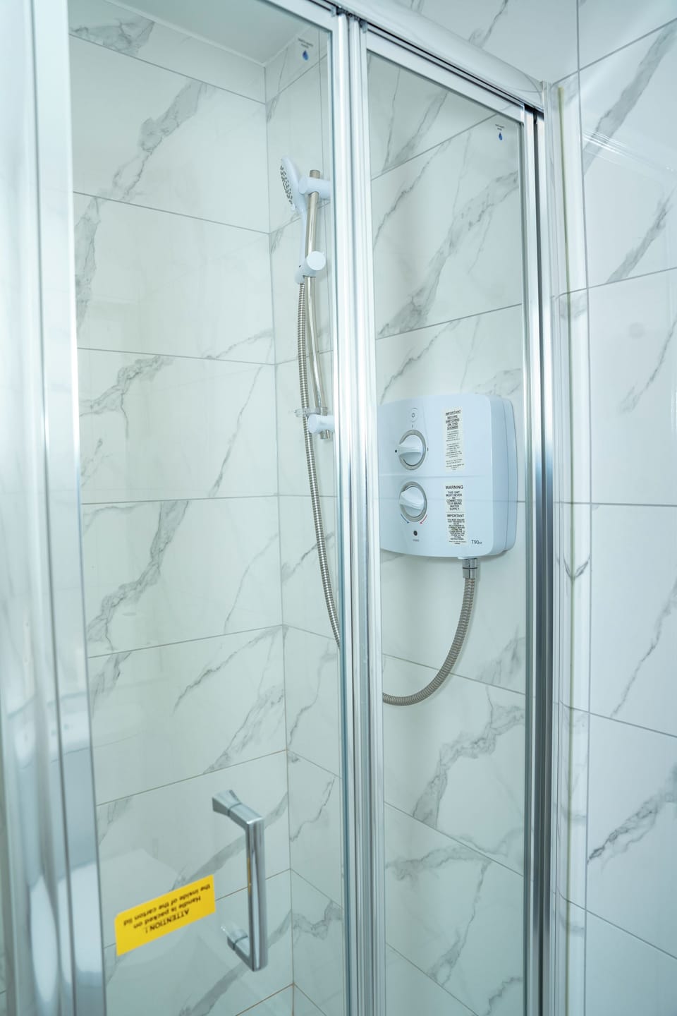 Family Room (1) | Bathroom | Combined shower/tub, hair dryer, towels