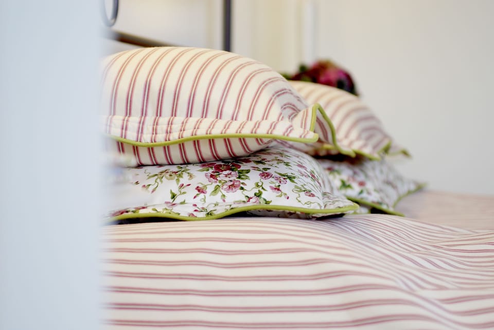 Comfort Double Room, 1 King Bed | Hypo-allergenic bedding, in-room safe, individually decorated