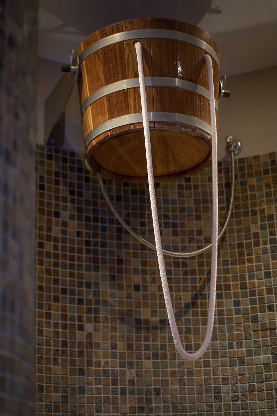 Sauna, steam room, body treatments, aromatherapy, body wraps