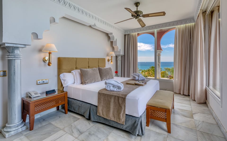 Presidential Suite, Private Pool, Sea View | Minibar, in-room safe, desk, soundproofing