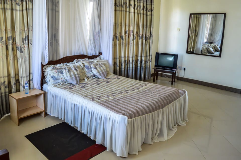 Deluxe Double Room | Desk, soundproofing, free WiFi