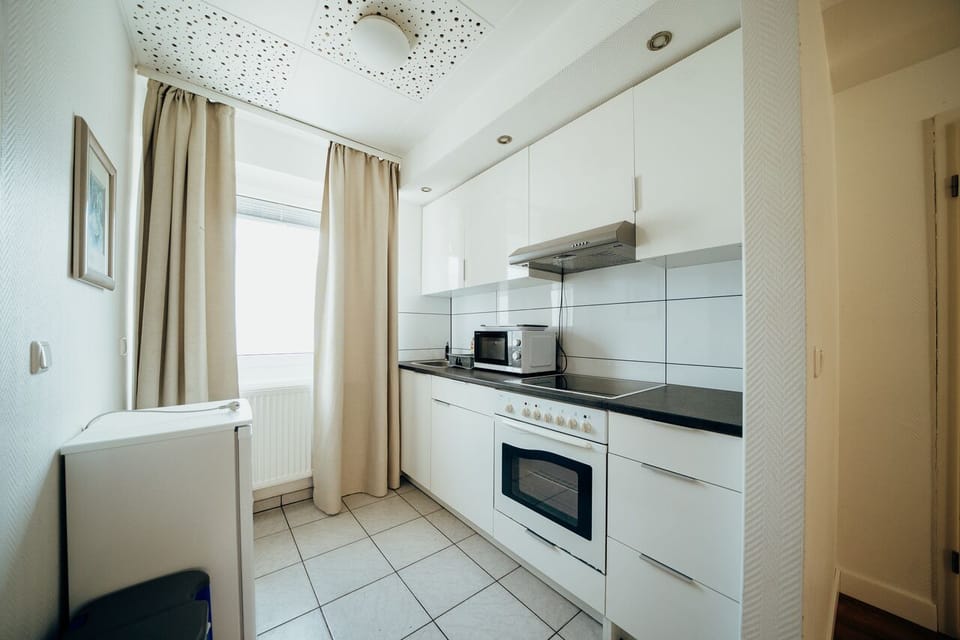 Apartment | In-room safe, individually decorated, individually furnished