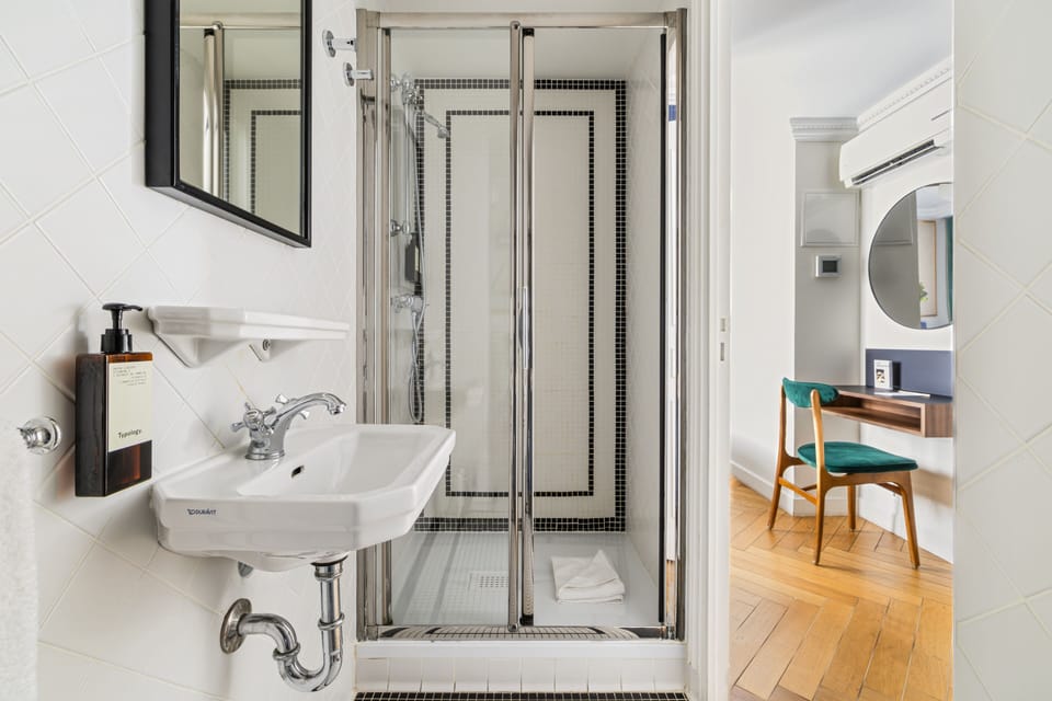 Comfort Double or Twin Room | Bathroom | Shower, designer toiletries, hair dryer, towels