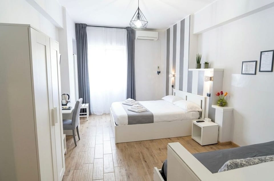 Comfort Triple Room, Multiple Beds, City View | Premium bedding, down comforters, memory foam beds, minibar