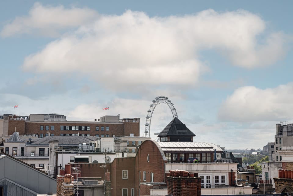 Junior Suite (London Eye) | City view