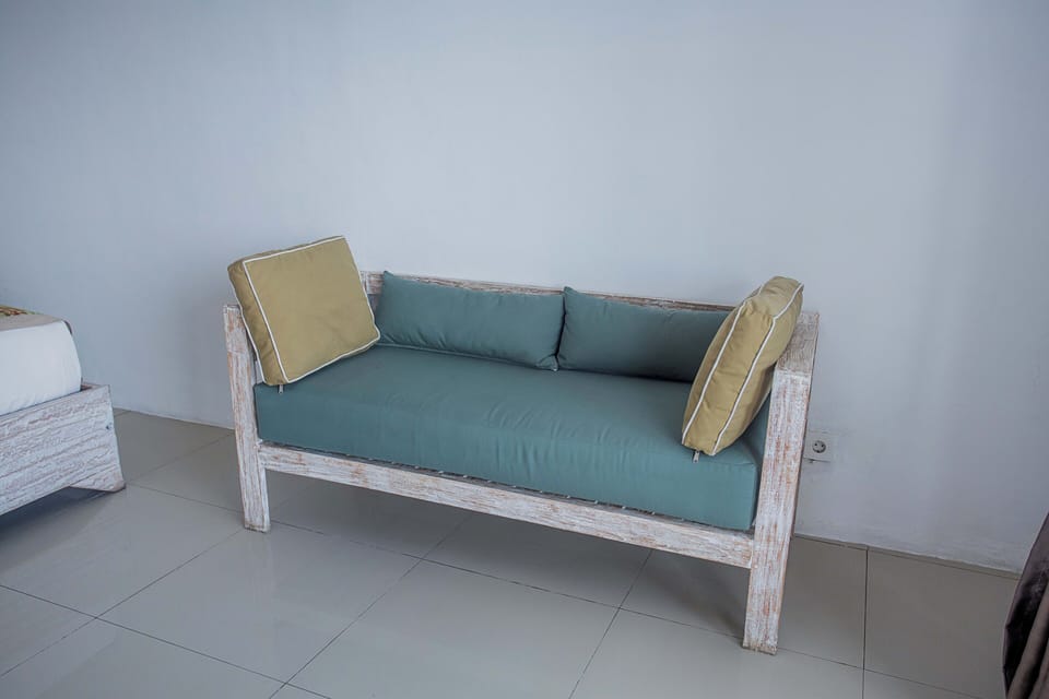Grand Deluxe Room, Ocean View | In-room safe, desk, blackout drapes, free WiFi
