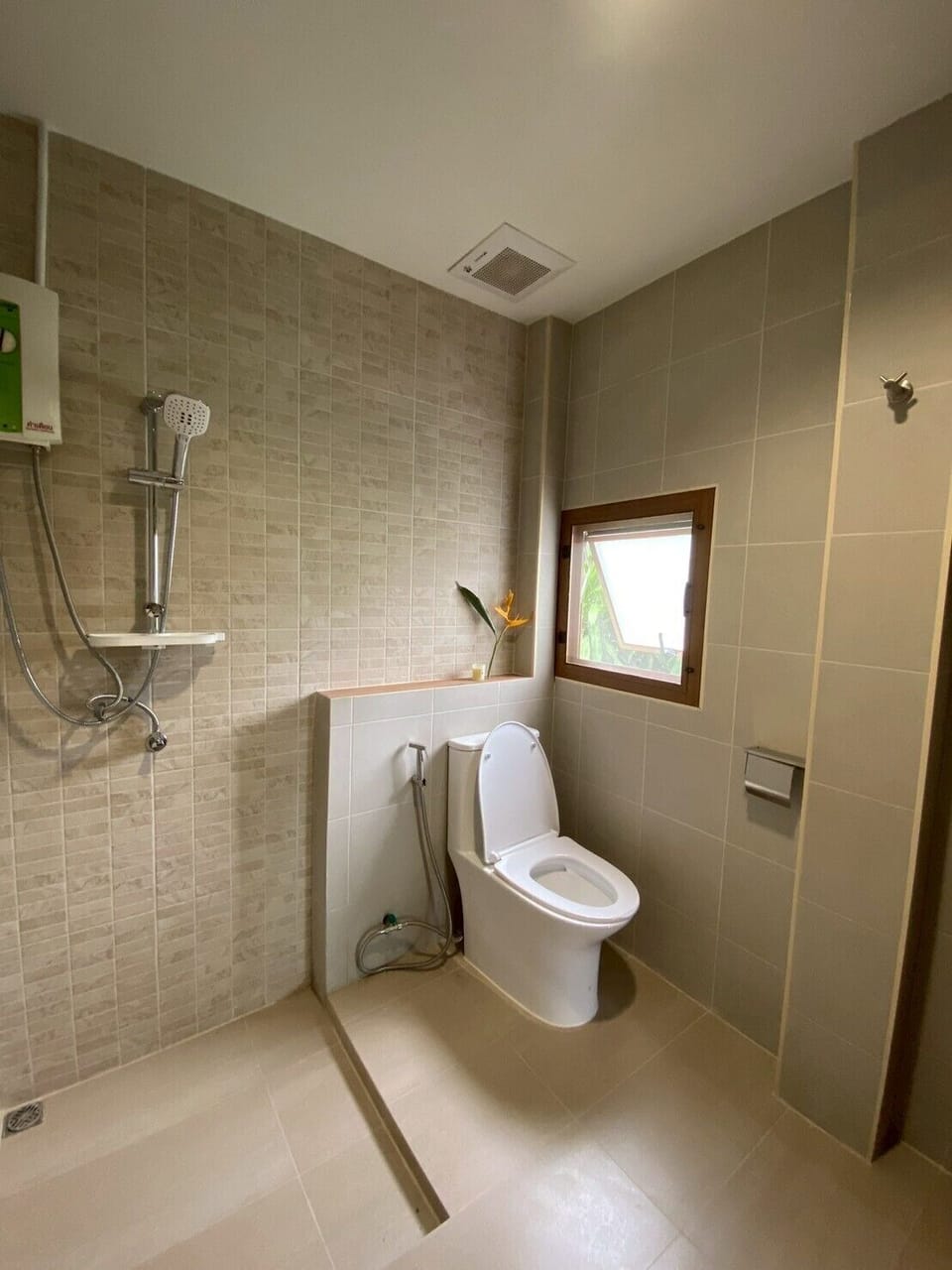 Family House, 2 Bedrooms, River View | Bathroom | Free toiletries, hair dryer, bathrobes, slippers
