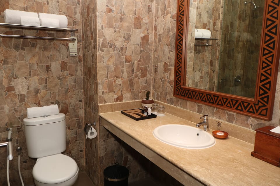 Free toiletries, hair dryer, slippers