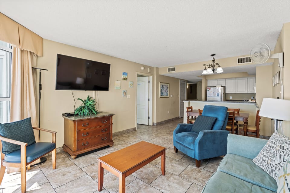 Condo, 2 Bedrooms, Balcony, Oceanfront (1732) | Living area | TV