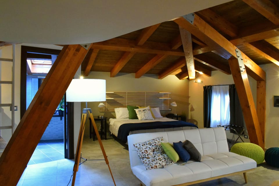 Junior Suite, 1 Bedroom, Mountain View | Down comforters, minibar, in-room safe, desk