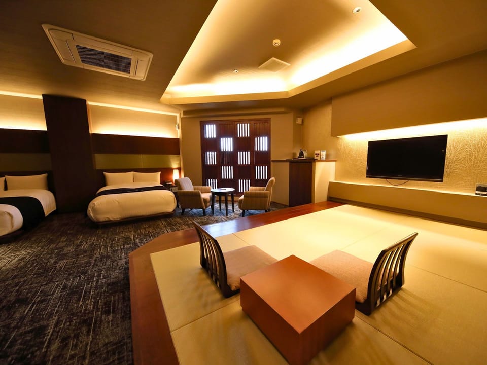Japanese and Western-style Room, Type A, Non Smoking | Premium bedding, in-room safe, WiFi (free), bed sheets