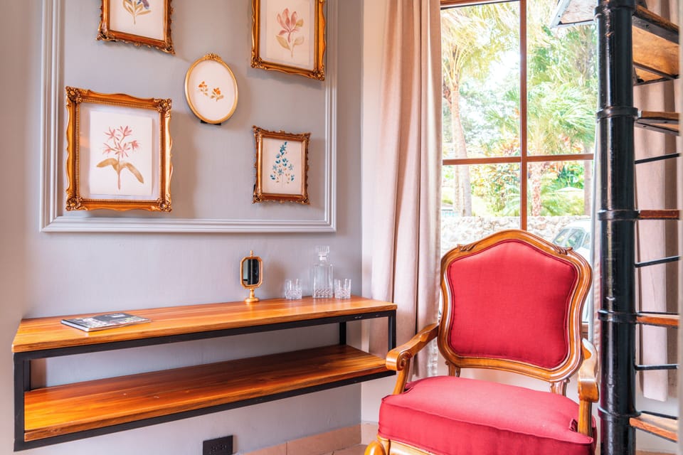 Tower Room | Room amenity