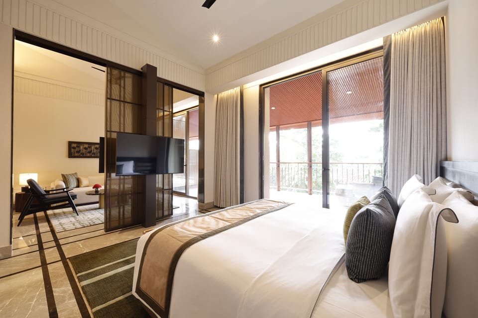 Sanctuary Suite | In-room safe, desk, laptop workspace, blackout drapes