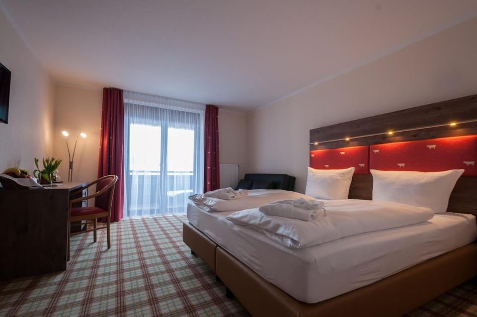 Minibar, in-room safe, free cribs/infant beds, rollaway beds