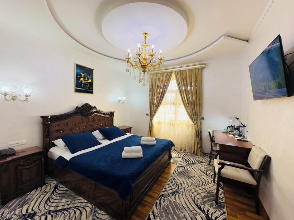 Comfort Double Room | Premium bedding, minibar, desk, soundproofing