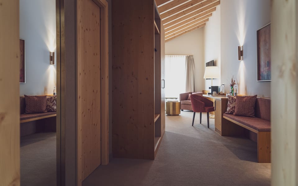 Junior Suite | Premium bedding, minibar, in-room safe, desk