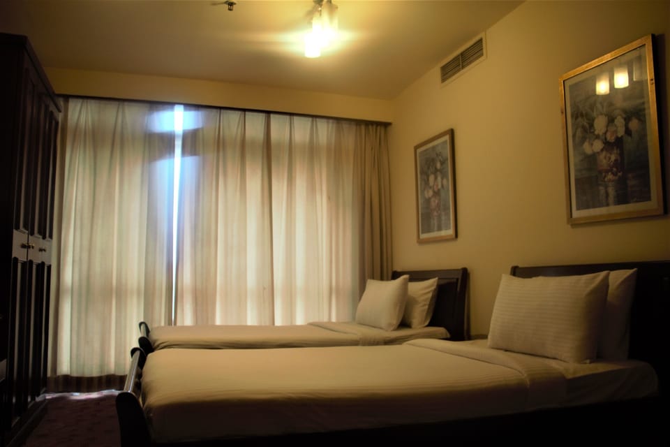 2-Bedroom | Desk, free WiFi, bed sheets