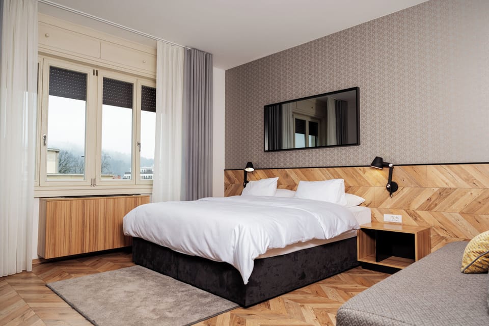 Double or Twin Room, Park View | Minibar, in-room safe, desk, laptop workspace