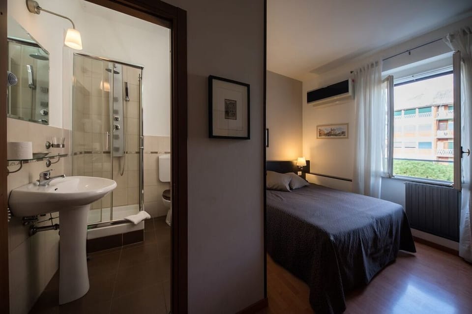 Double or Twin Room | Down comforters, in-room safe, desk, blackout drapes