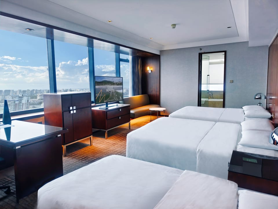 Family Room (3 Twin Beds) | In-room safe, desk, soundproofing, iron/ironing board