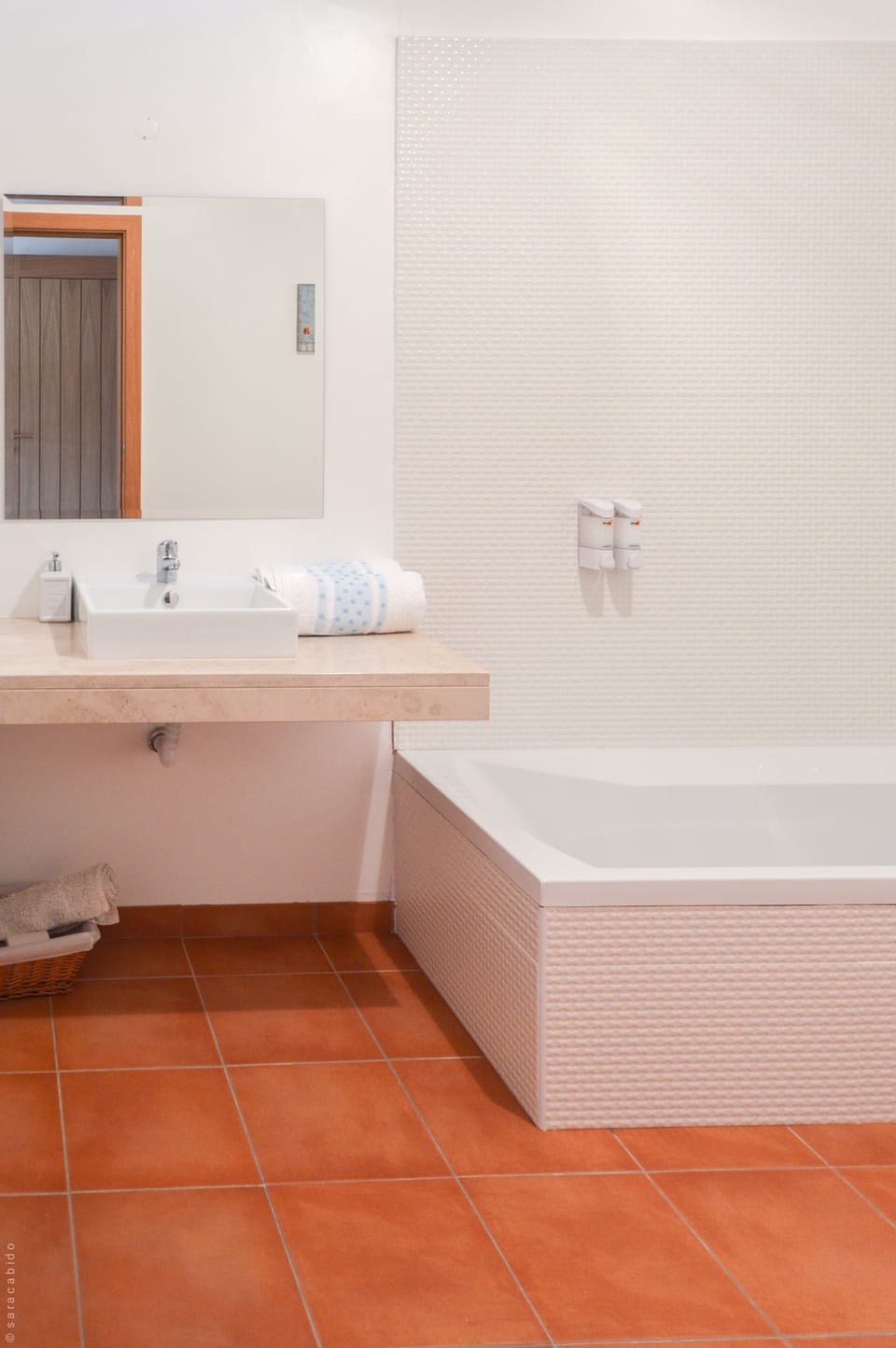 Free toiletries, hair dryer, bidet, towels